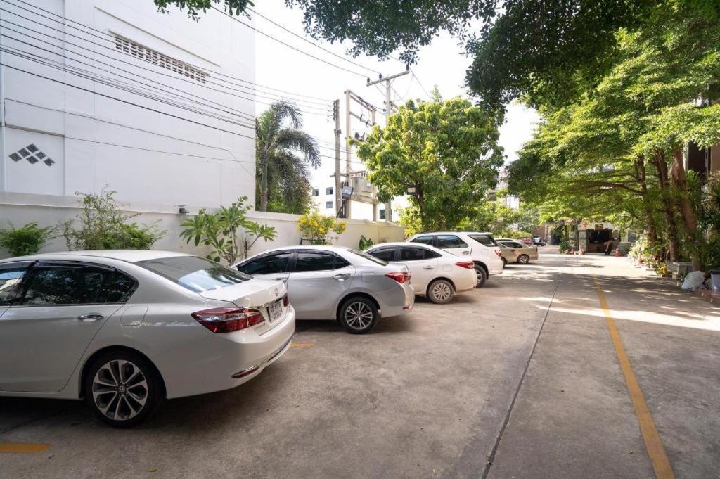 Phanthipha Residence Khon Kaen Bagian luar foto